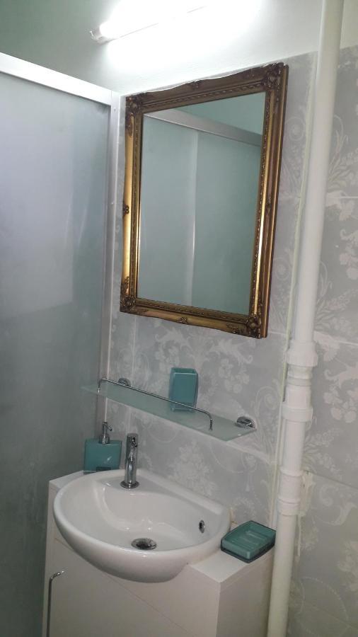 Cozy, Central 1-Bedroom Apartment In Timisoara, Romania Екстериор снимка