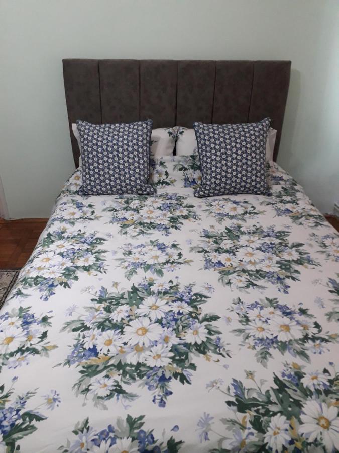 Cozy, Central 1-Bedroom Apartment In Timisoara, Romania Екстериор снимка